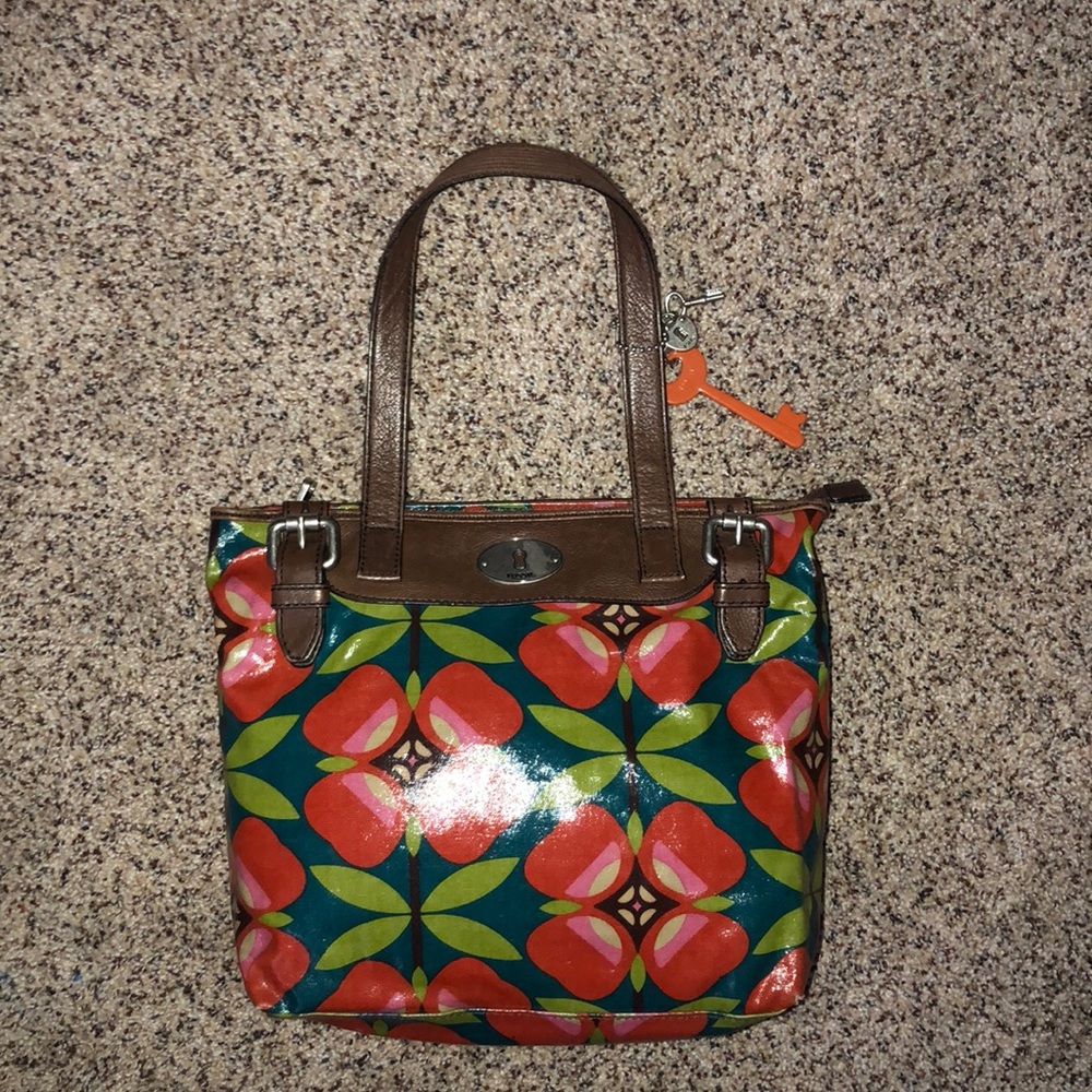 Fossil purse